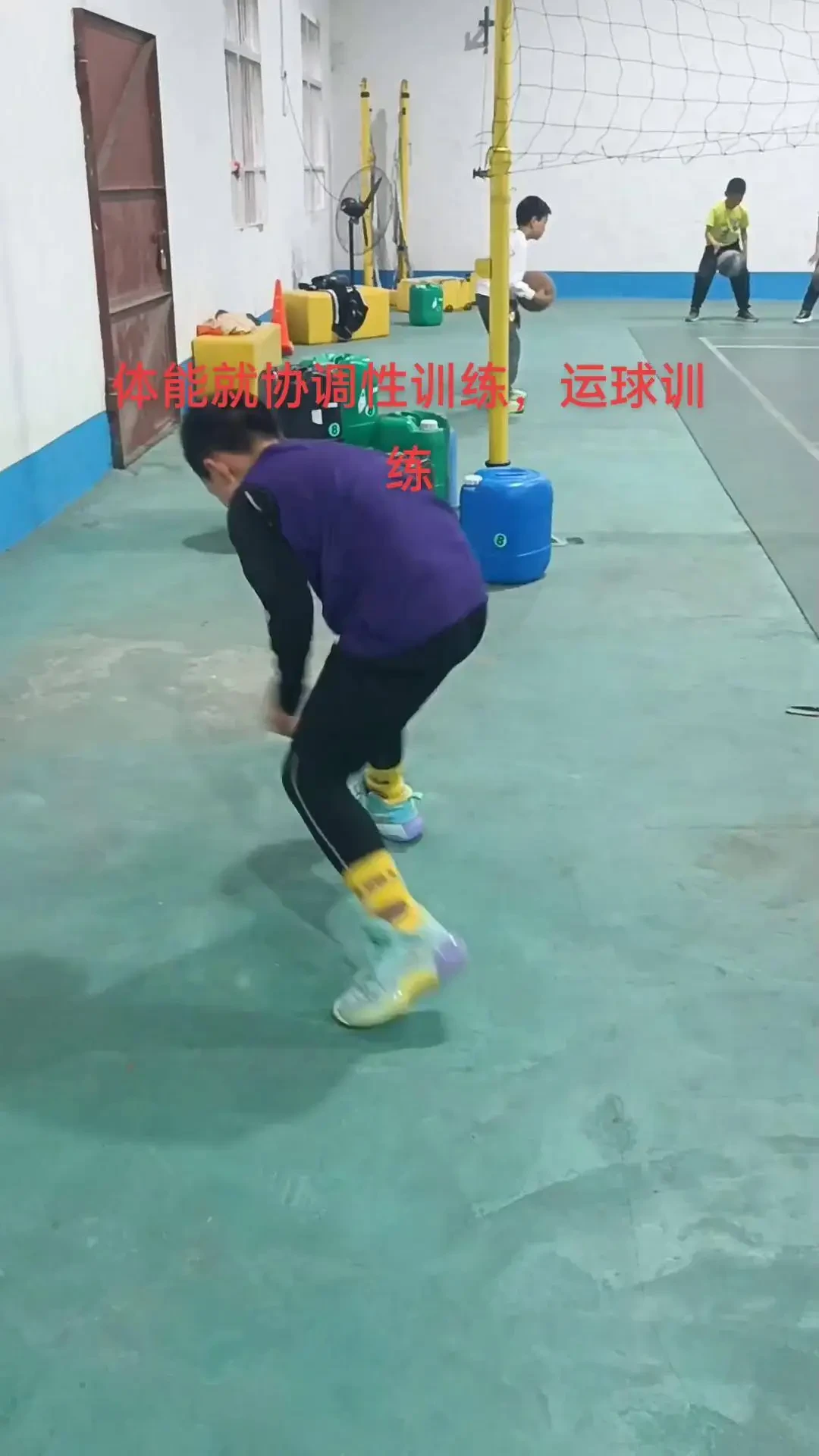 美国青少年篮球训练40分钟基本功